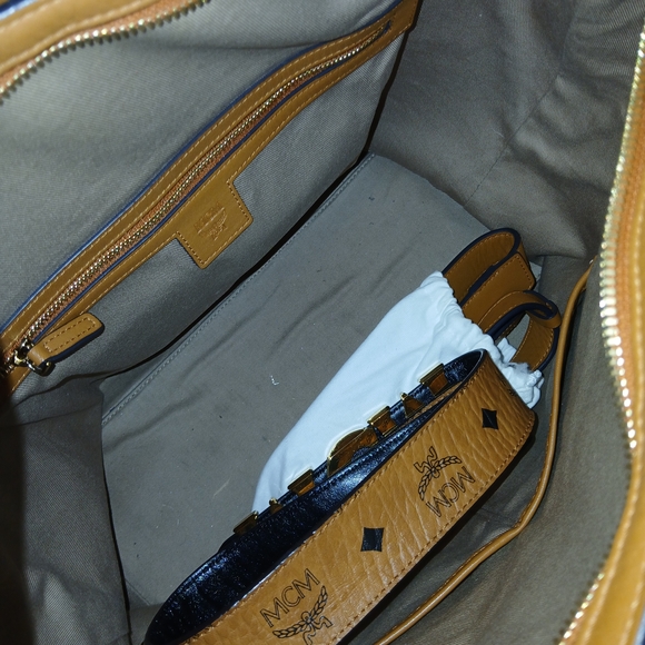 MCM Tan Hobo Bag - Picture 6 of 17